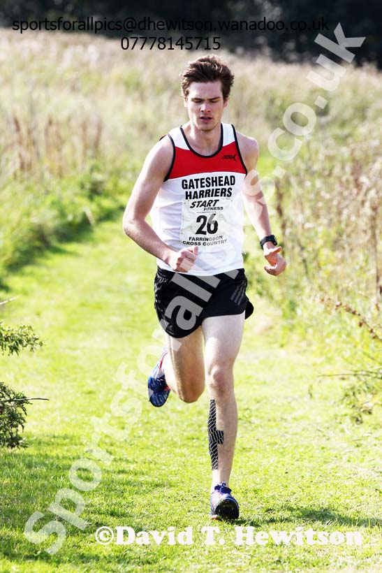 Senior mens relay Sunderland Harreirs Cross Country. Photo: David T. Hewitson/Sports for All Pics